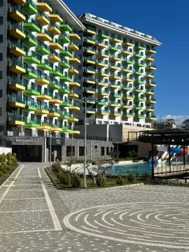 Житловий комплекс Hayat Green Tower в Аланії